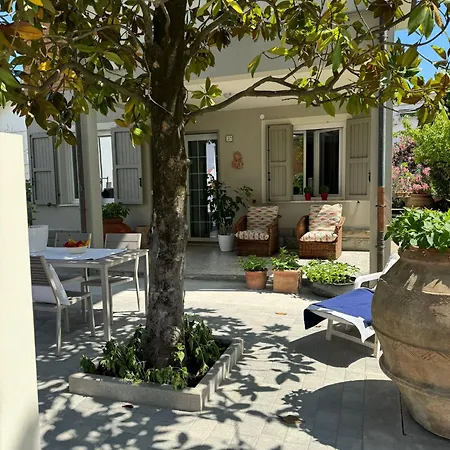 Holiday home Pesciolino Rosso *